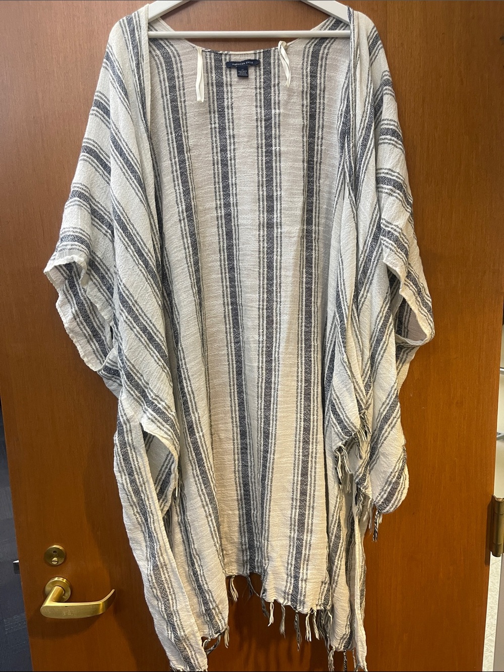 American Eagle Outfitters Cream and Blue Striped Lightweight Kimono
